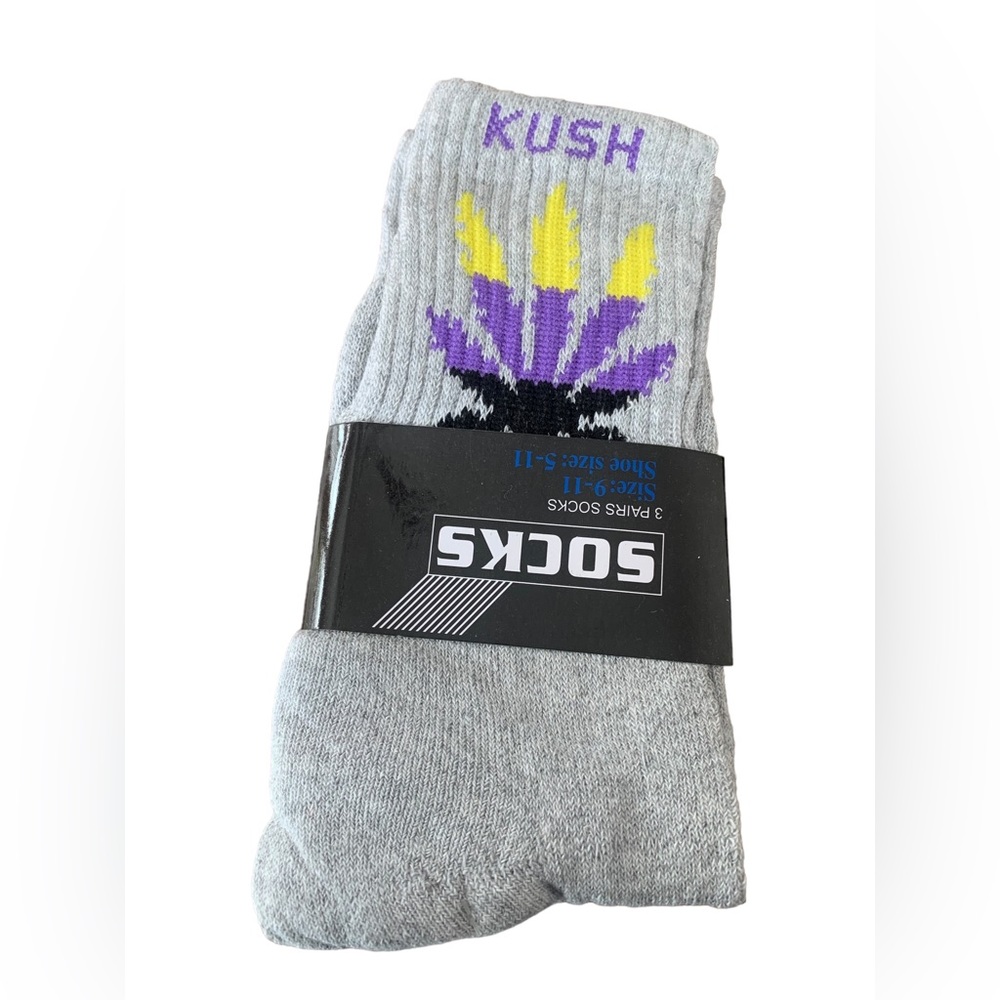 Weed print Tube Socks. 3pack. NWT